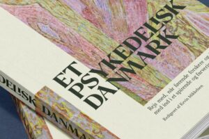 Billede af bogen "Et psykedelisk Danmark"